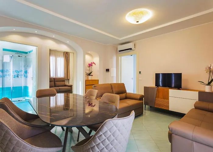 Luigi E Rachele 招待所 拉维罗